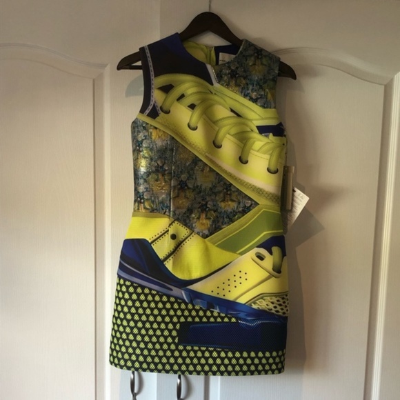 MARY KATRANTZOU S14 RUNWAY DRESS (10) - Picture 7 of 10